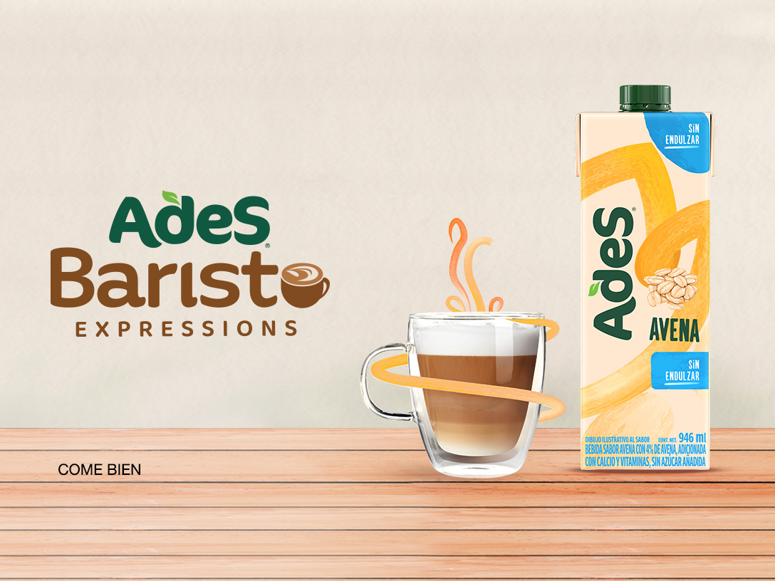 Ades Barista, Taza de Café con Botella de Leche de Avena Ades.